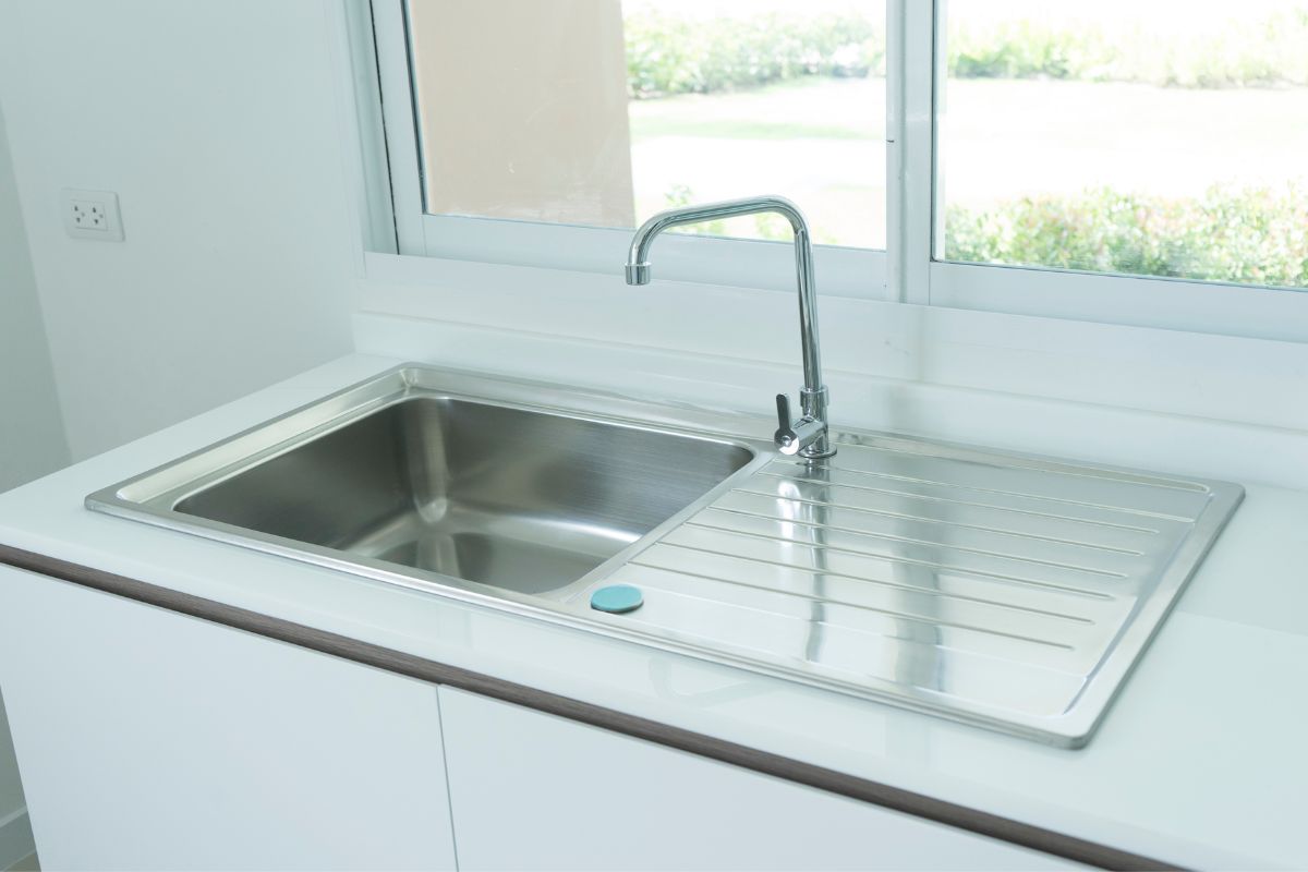 Chậu rửa có vách ngăn và cánh phụ