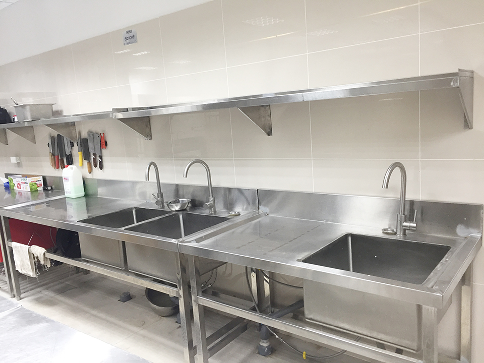 chậu rửa inox cho nhà hàng