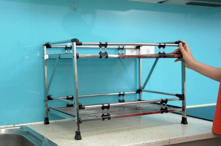Kệ bếp inox lắp ráp khác biệt